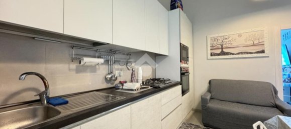 3غرفة شقة في Bari, Italy رقم 77777 9