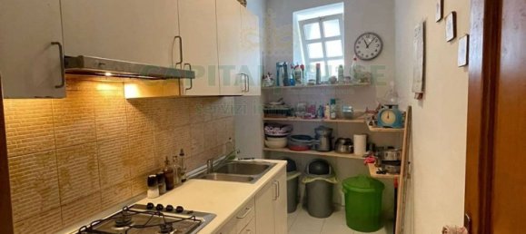 Casa de 3 dormitorios en Avella, Italy No. 330523 8