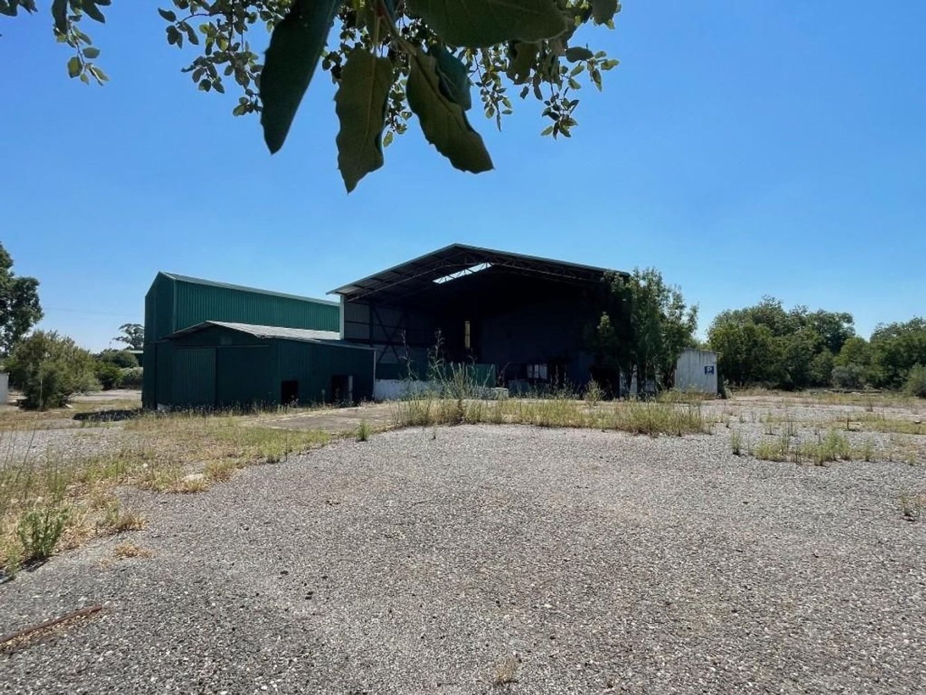 Armazém em Crato, Portugal 75700 m² N.º 86661