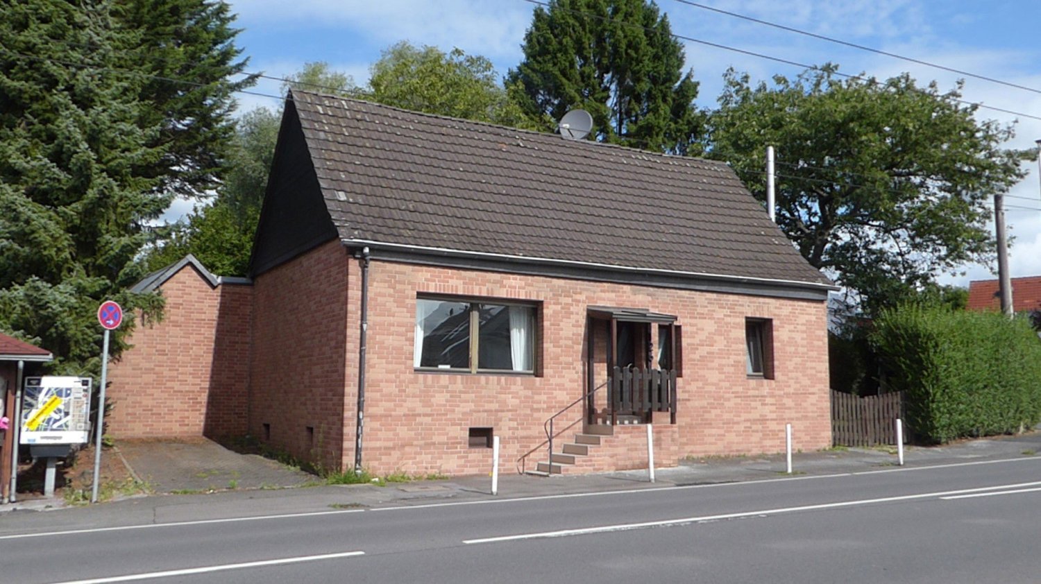 Таунхаус с 4 комнатами в Золинген, Германия № 356224