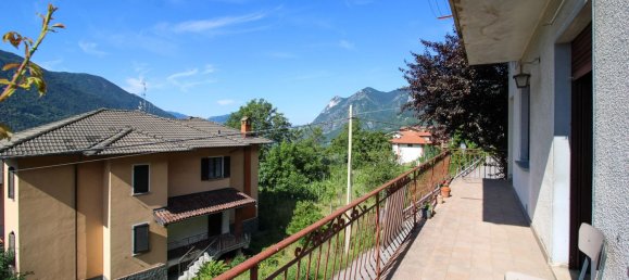 12 rooms House in Porlezza, Italy No. 258066 4