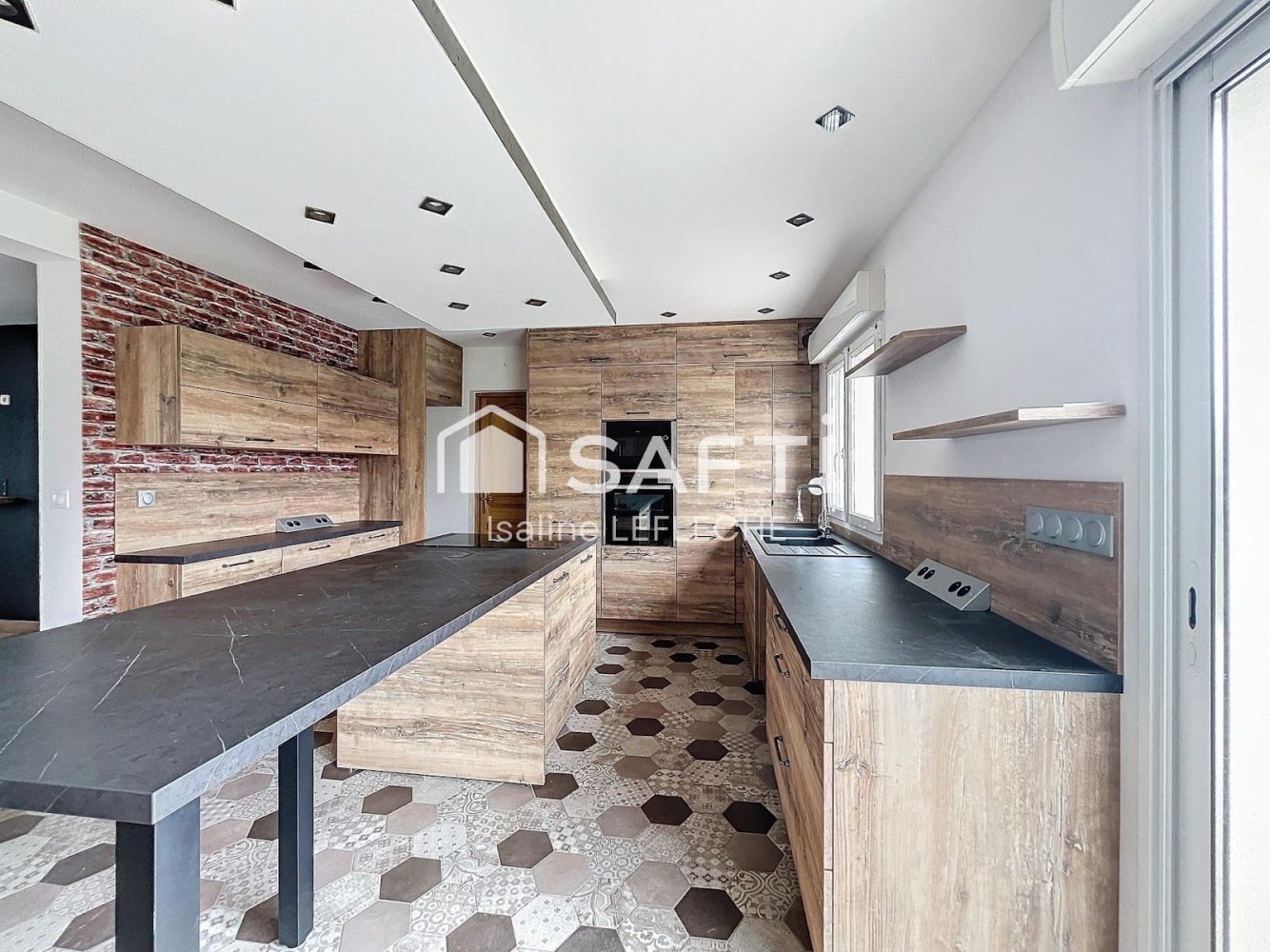 4 غرف نوم منزل في Peronne, France رقم 73347