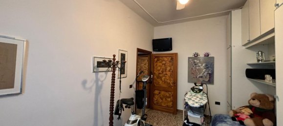 3-salle Appartement à Venice, Italy No. 220096 5