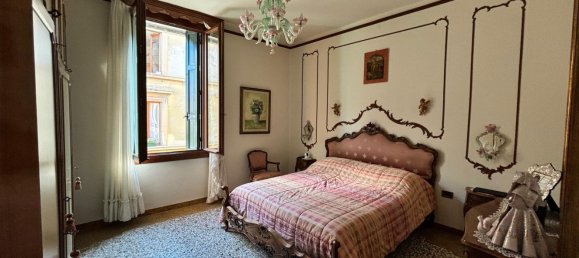 3-salle Appartement à Venice, Italy No. 220096 17