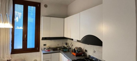 3-salle Appartement à Venice, Italy No. 220096 18