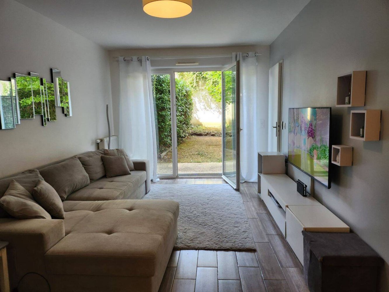 1 bedroom Apartment in Le Mee-sur-Seine, France No. 330603