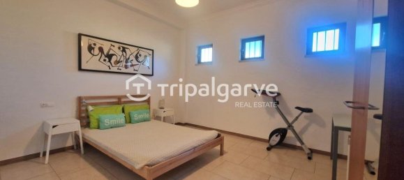 4 bedrooms Villa in Quarteira, Portugal No. 131453 2