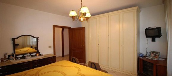6-Zimmer Wohnung in Montepulciano, Italy, Nr. 222226 28
