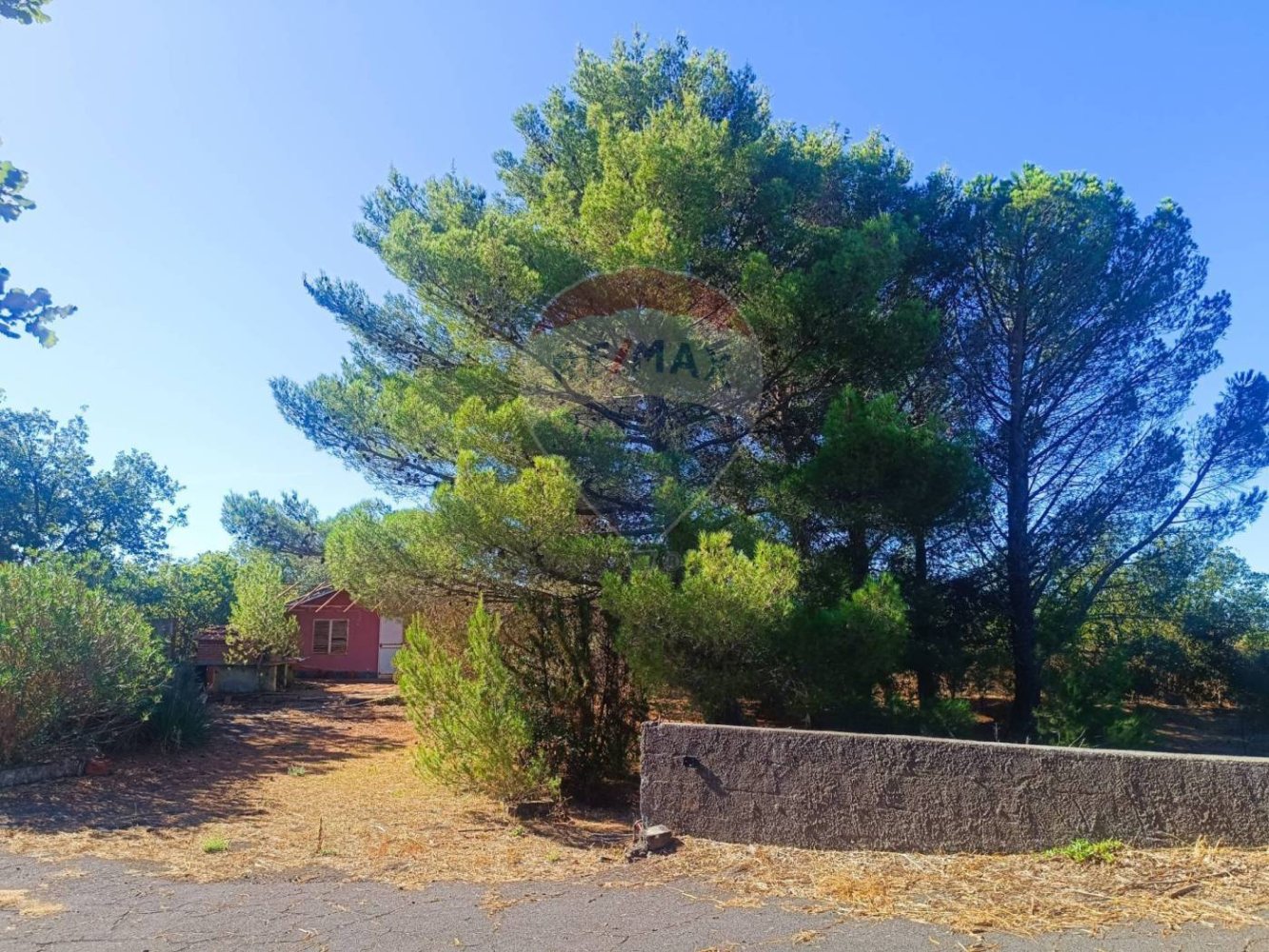 1700m² Land in Belpasso, Italy No. 337332