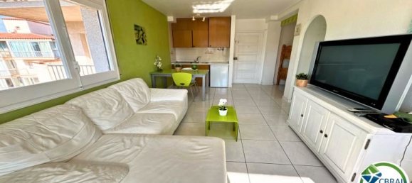 Apartamento de 2 dormitorios en Roses, Spain No. 22808 6