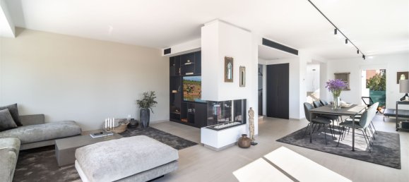 4 bedrooms House in Marbella, Spain No. 102119 2