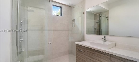 Vivenda T5 em Miami, EUA N.º 615486 18