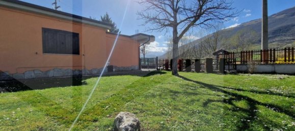 3 rooms House in Castel di Sangro, Italy No. 28365 20