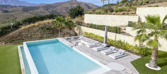 7 bedrooms Villa in Malaga, Spain No. 58997 4