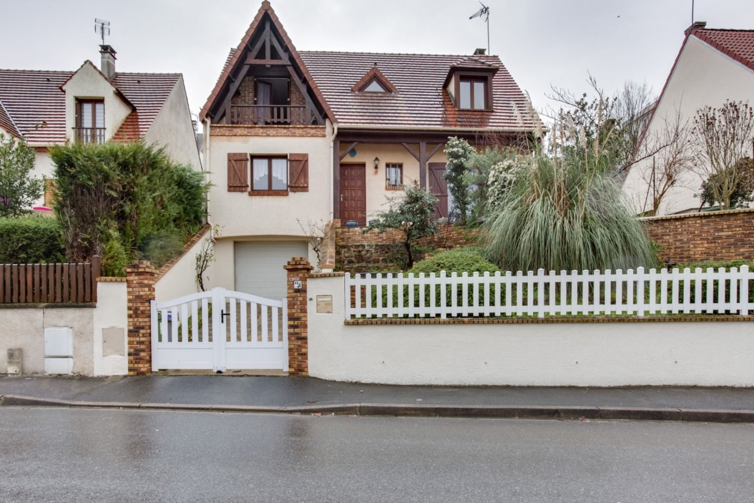 4 Schlafzimmer Villa in Sartrouville, France, Nr. 187070