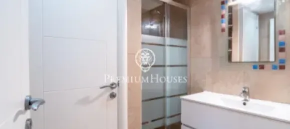 5 Schlafzimmer Haus in Castelldefels, Spain, Nr. 143004 27