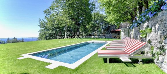 29غرفة فيلا في Brunate, Italy رقم 125877 11