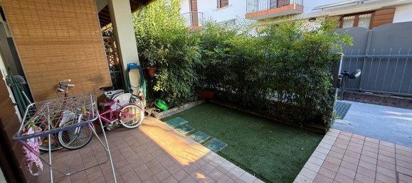 Casa de 3 dormitorios en Montichiari, Italy No. 361375 5