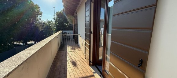 Casa de 3 dormitorios en Montichiari, Italy No. 361375 35