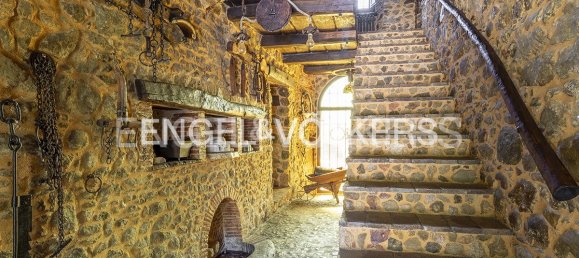 3 bedrooms House in Pescorocchiano, Italy No. 109159 12