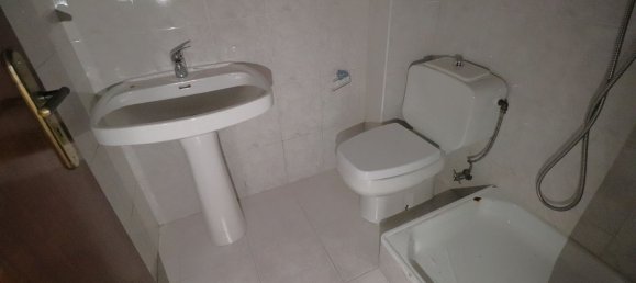 3 bedrooms Apartment in Avintes, Portugal No. 70499 17