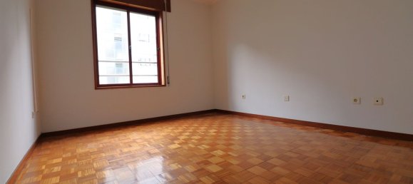 3 bedrooms Apartment in Avintes, Portugal No. 70499 16