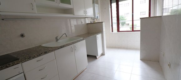 3 bedrooms Apartment in Avintes, Portugal No. 70499 7