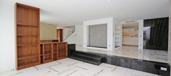 5 bedrooms Townhouse in Marbella, Spain No. 119429 40