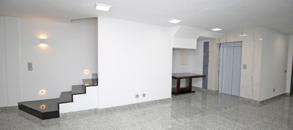 5 bedrooms Townhouse in Marbella, Spain No. 119429 7