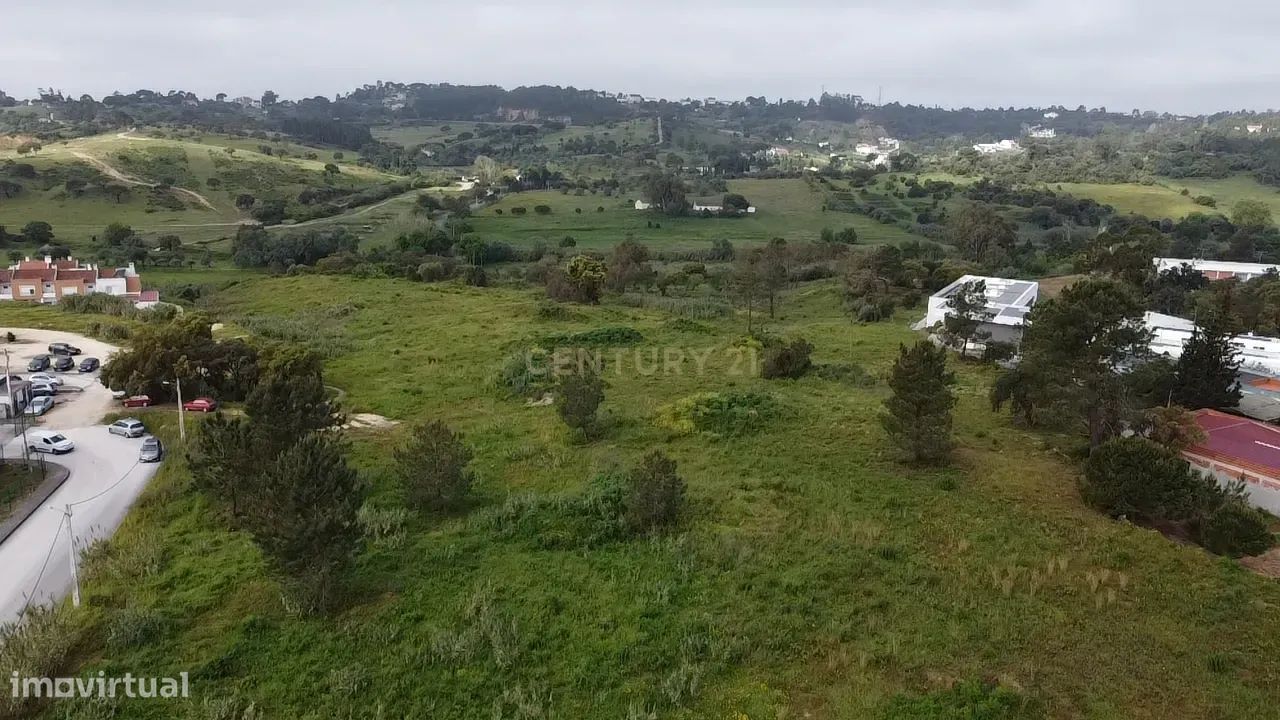 28000m² Land in Azambuja, Portugal No. 142145