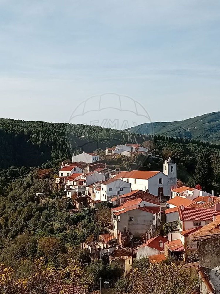 1 bedroom House in Alvaro, Portugal No. 179497