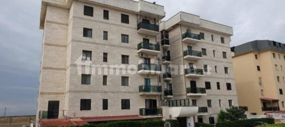 3 bedrooms Apartment in Castel Volturno, Italy No. 193235 2