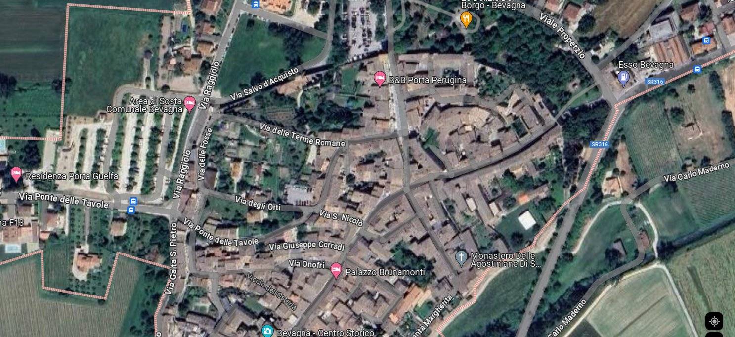 4 bedrooms Apartment in Bevagna, Italy No. 44066