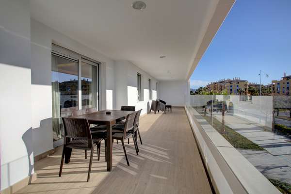 Imóvel comercial T3 em Marbella, Spain N.º 167229