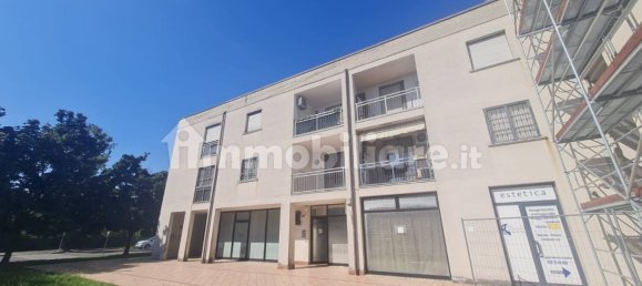 2غرفة عقار تجاري في Roncadelle, Italy رقم 105052 21