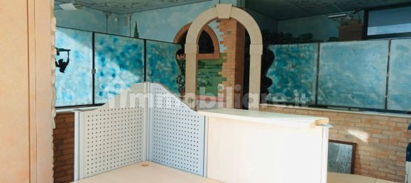 2غرفة عقار تجاري في Roncadelle, Italy رقم 105052 6