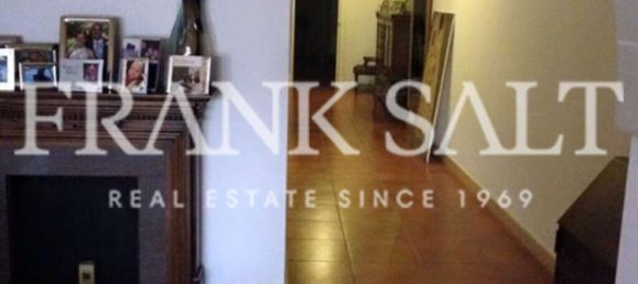 4 غرف نوم شقة في Saint Julian's, Malta رقم 8789 5