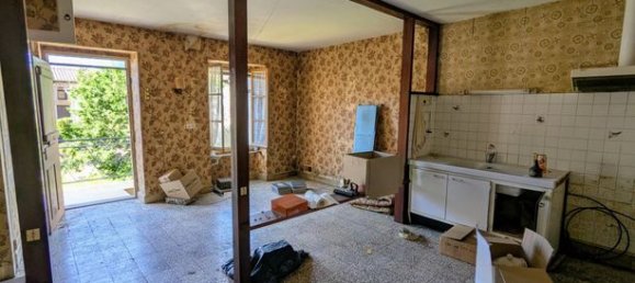 4 bedrooms Townhouse in Saint-Maurice-de-Satonnay, France No. 355199 7