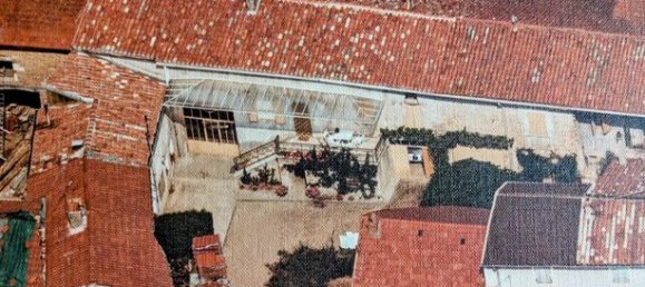 4 bedrooms Townhouse in Saint-Maurice-de-Satonnay, France No. 355199 3