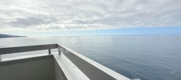 Apartamento de 2 habitaciónes en Puerto de la Cruz, Spain No. 145169 15