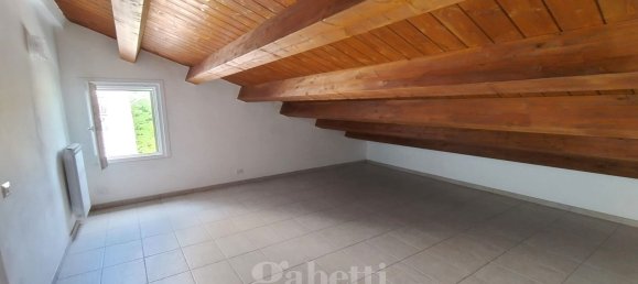 6 rooms House in Campodipietra, Italy No. 91904 12