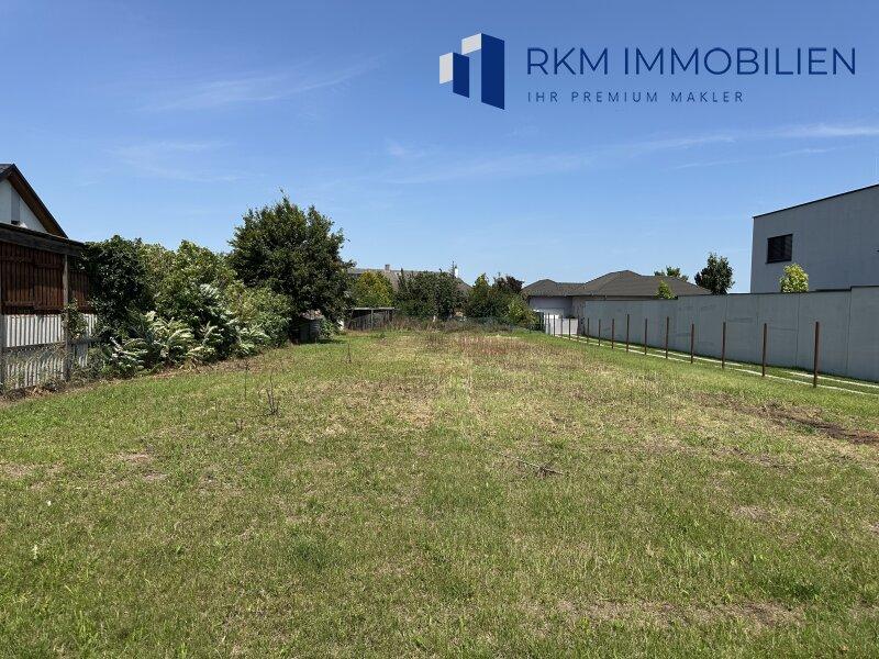 1635m² Land in Weikendorf, Austria No. 221412