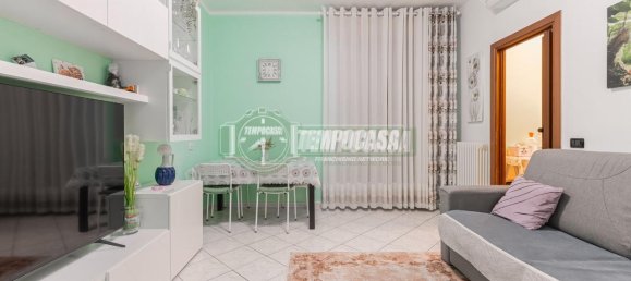 2-salle Appartement à Vignate, Italy No. 70420 2