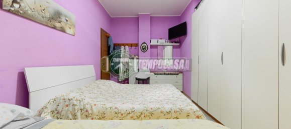 2-salle Appartement à Vignate, Italy No. 70420 16