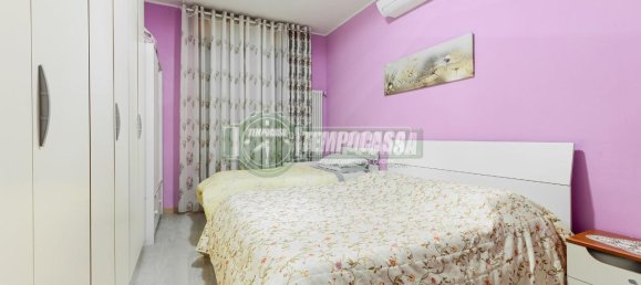 2-salle Appartement à Vignate, Italy No. 70420 14