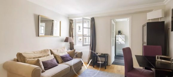 1 bedroom Duplex in Paris, France No. 163794 8
