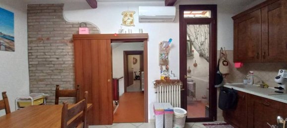 Casa de 8 habitaciónes en Castel Guelfo di Bologna, Italy No. 26305 16