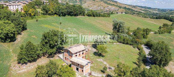 Villa de 3 divisões em Viano, Italy N.º 274478 19