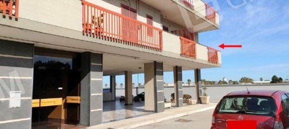 Apartamento de 3 dormitorios en Bari, Italy No. 377951 6