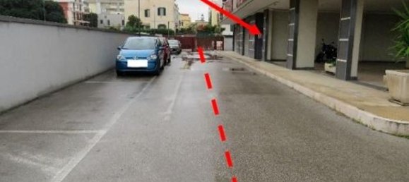 Apartamento de 3 dormitorios en Bari, Italy No. 377951 36